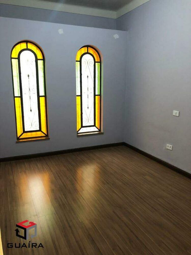 Casa à venda com 2 quartos, 190m² - Foto 4