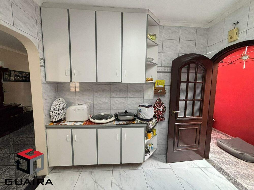 Sobrado à venda com 3 quartos, 212m² - Foto 13