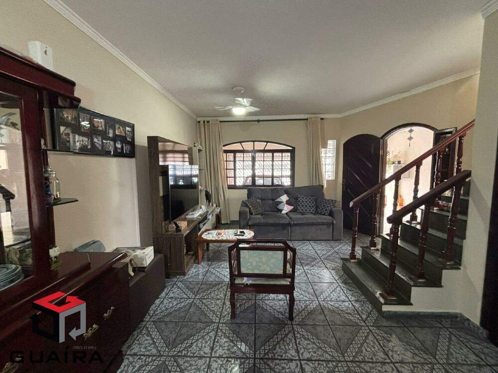 Sobrado à venda com 3 quartos, 212m² - Foto 4