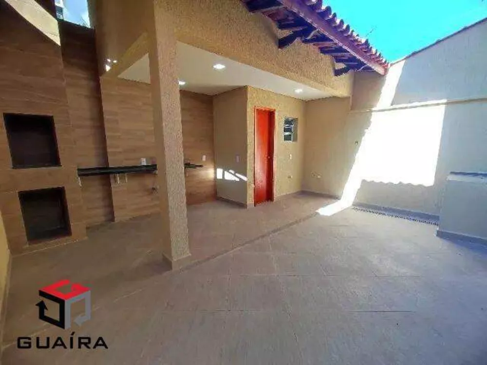 Sobrado à venda com 2 quartos, 154m² - Foto 1