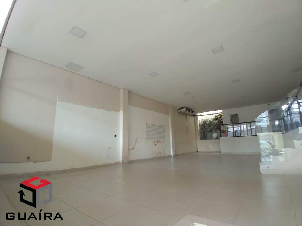 Casa Comercial para alugar com 1 quarto, 215m² - Foto 3