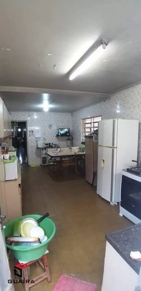 Sobrado à venda com 3 quartos, 227m² - Foto 1