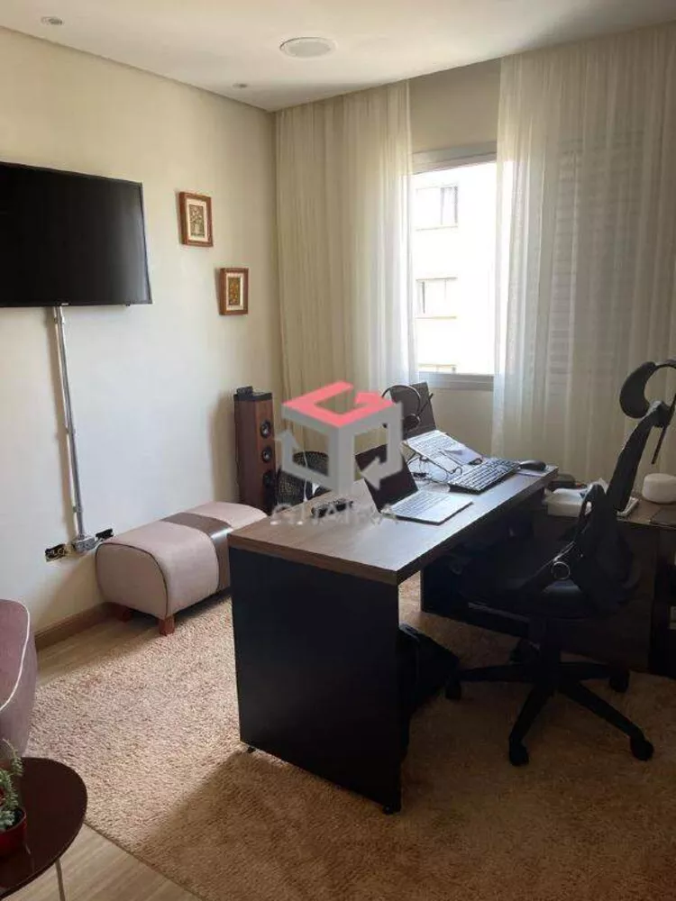 Apartamento à venda com 2 quartos, 66m² - Foto 11