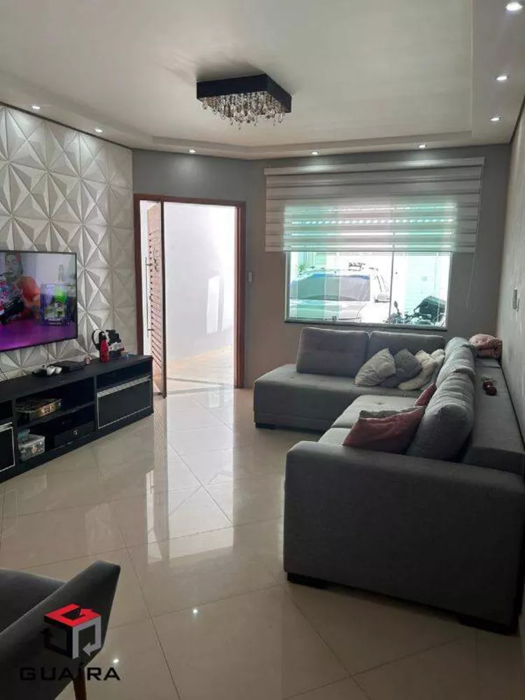 Sobrado à venda com 3 quartos, 180m² - Foto 2