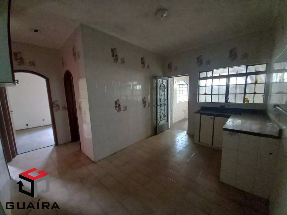 Casa à venda com 5 quartos, 254m² - Foto 4