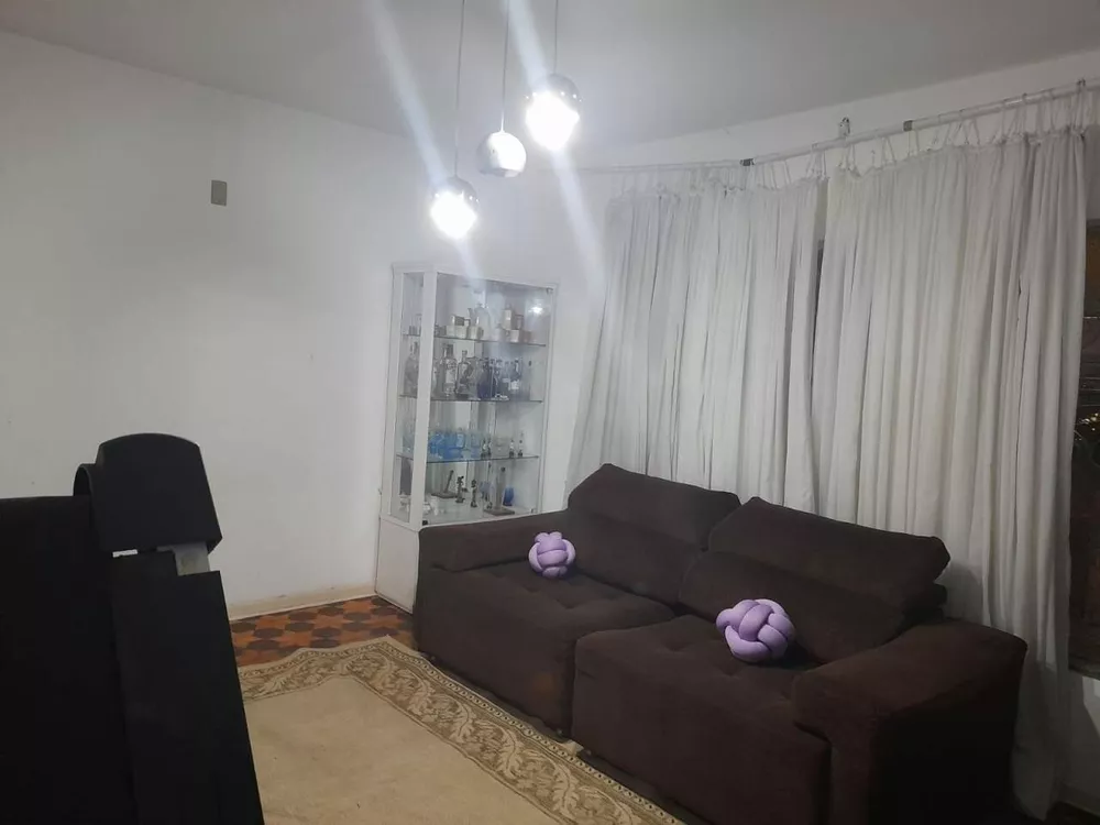 Casa à venda com 2 quartos, 400m² - Foto 2