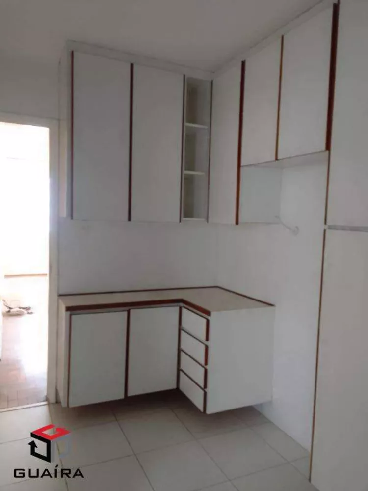 Apartamento à venda com 3 quartos, 108m² - Foto 2