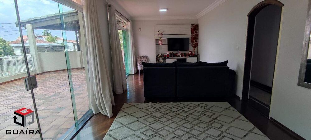 Sobrado para alugar com 3 quartos, 210m² - Foto 2