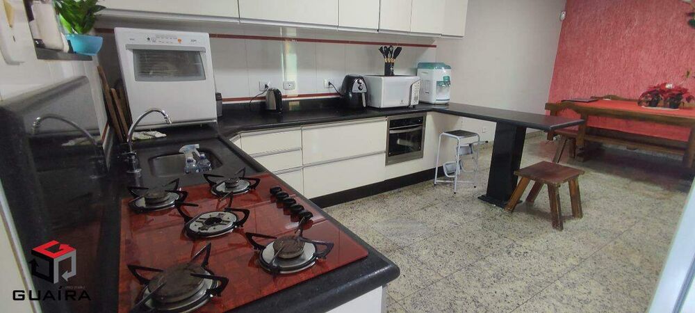 Sobrado para alugar com 3 quartos, 210m² - Foto 11