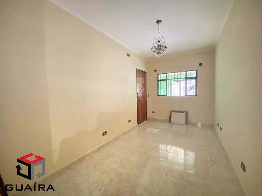 Casa à venda com 4 quartos, 147m² - Foto 1