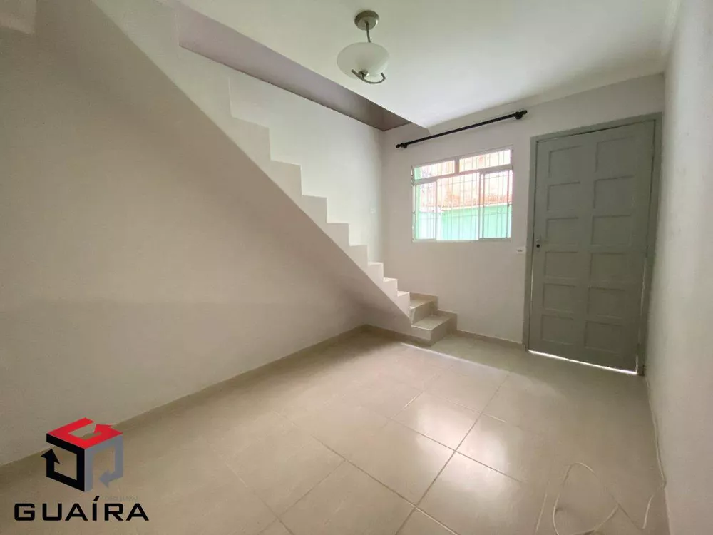 Casa à venda com 4 quartos, 147m² - Foto 3