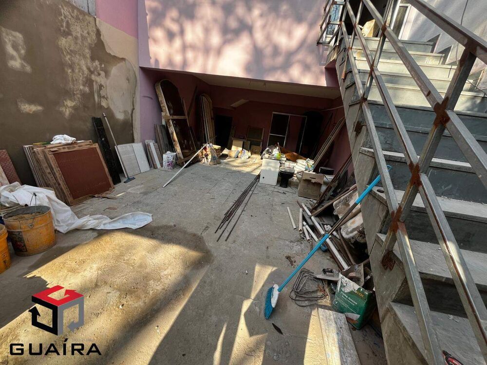 Sobrado à venda com 3 quartos, 250m² - Foto 18