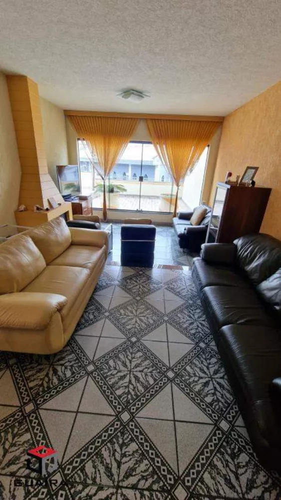 Sobrado à venda com 3 quartos, 253m² - Foto 1