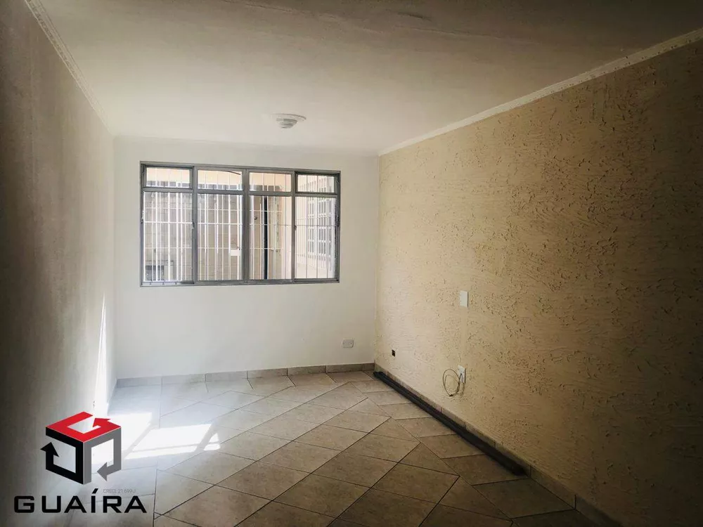 Sobrado à venda com 3 quartos, 200m² - Foto 1