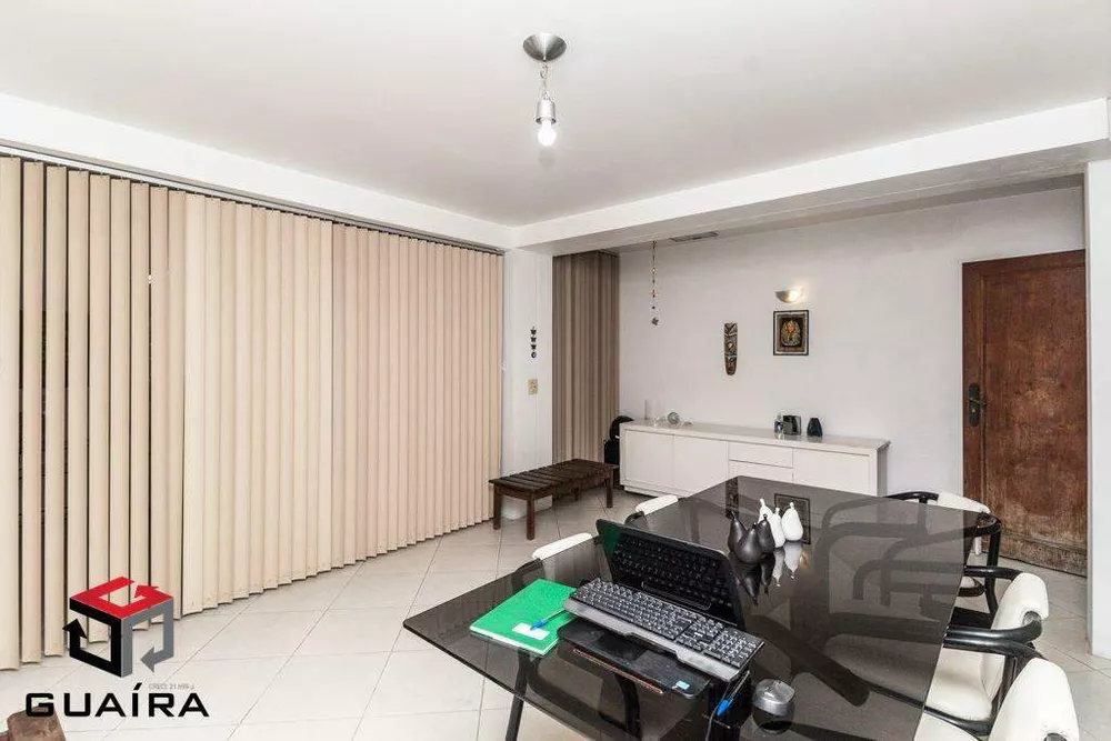 Casa à venda com 4 quartos, 205m² - Foto 4