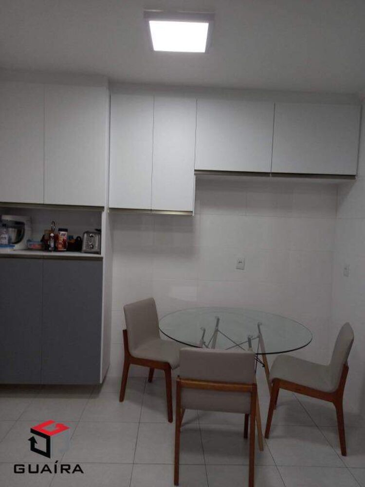 Apartamento à venda com 3 quartos, 198m² - Foto 4