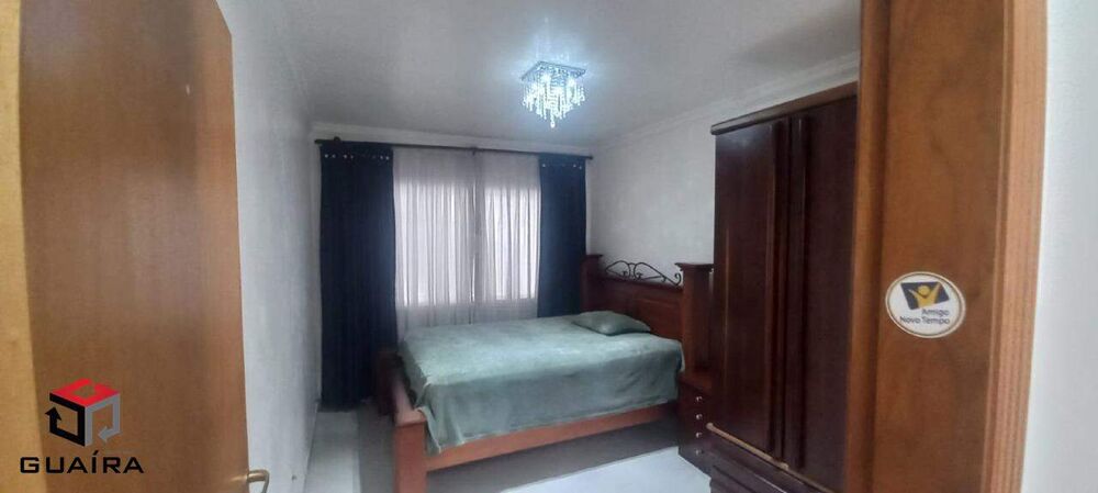 Casa à venda com 2 quartos, 121m² - Foto 1