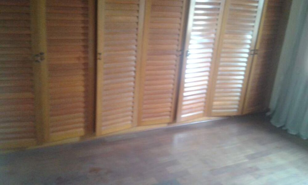 Casa à venda com 1 quarto, 450m² - Foto 1
