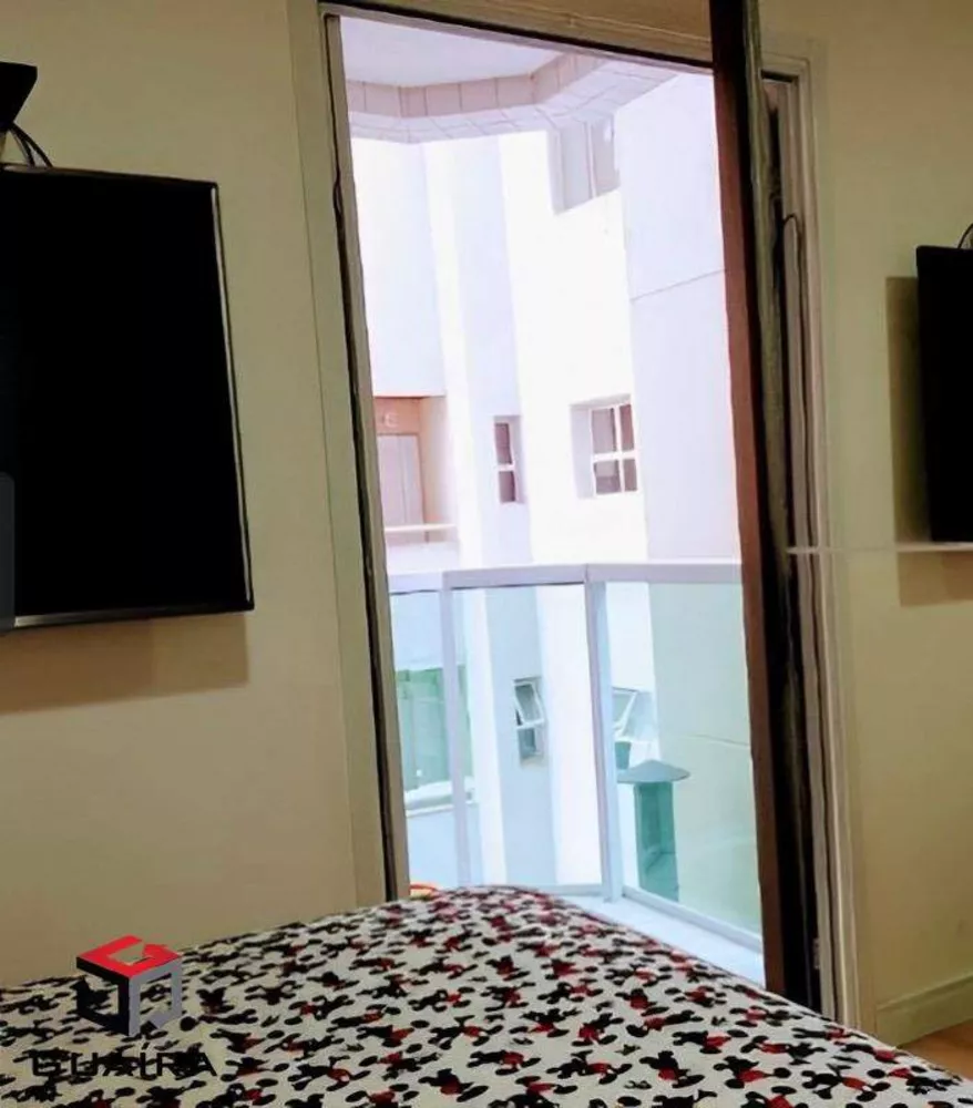 Apartamento à venda com 2 quartos, 65m² - Foto 2