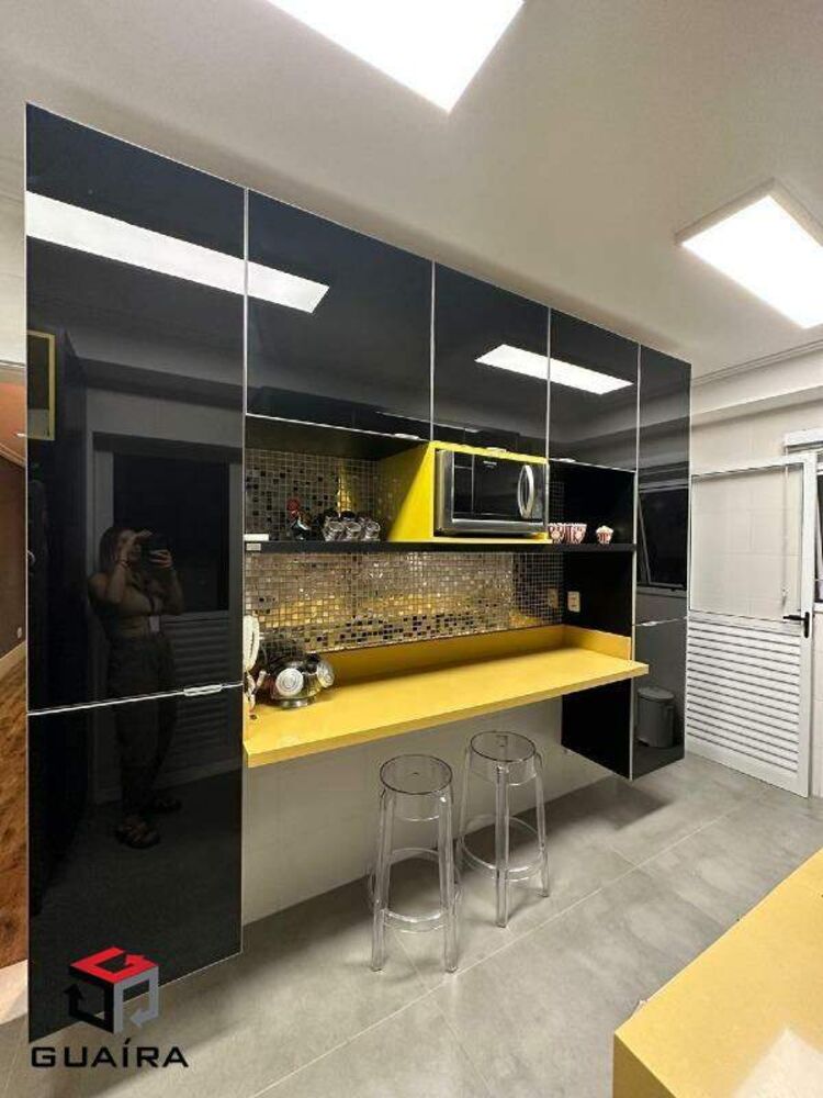 Apartamento à venda com 2 quartos, 135m² - Foto 2