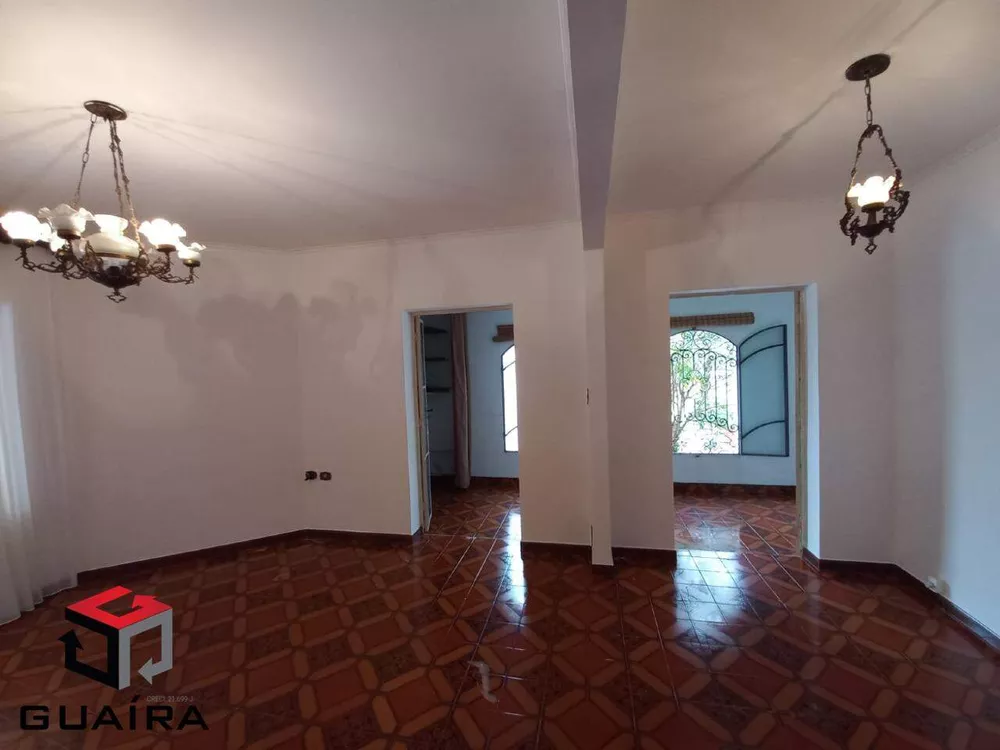 Casa à venda com 2 quartos, 184m² - Foto 2