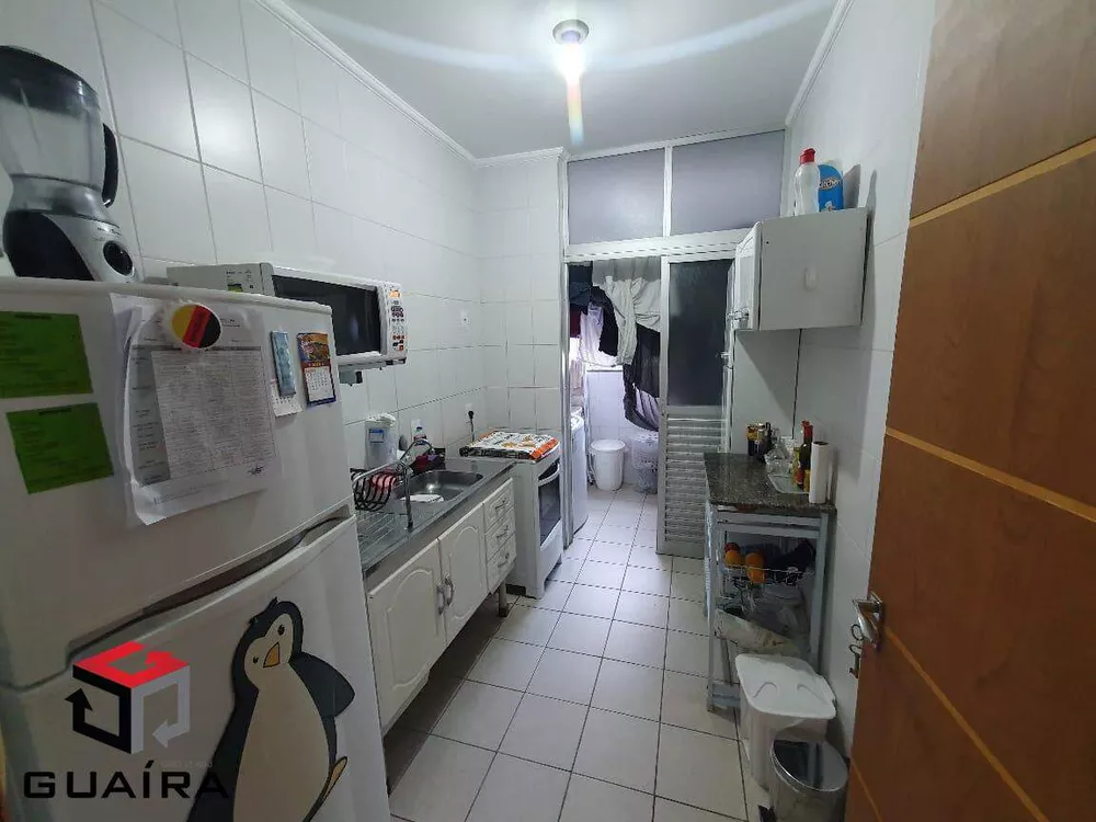 Apartamento à venda com 2 quartos, 65m² - Foto 3