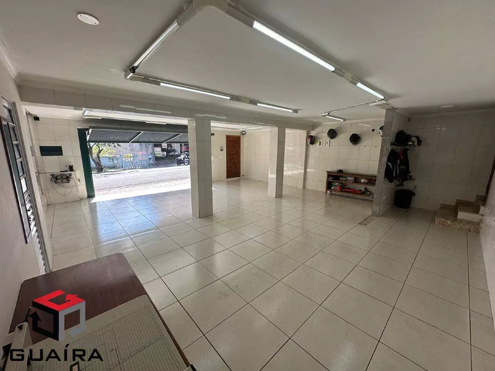 Sobrado à venda com 3 quartos, 300m² - Foto 3