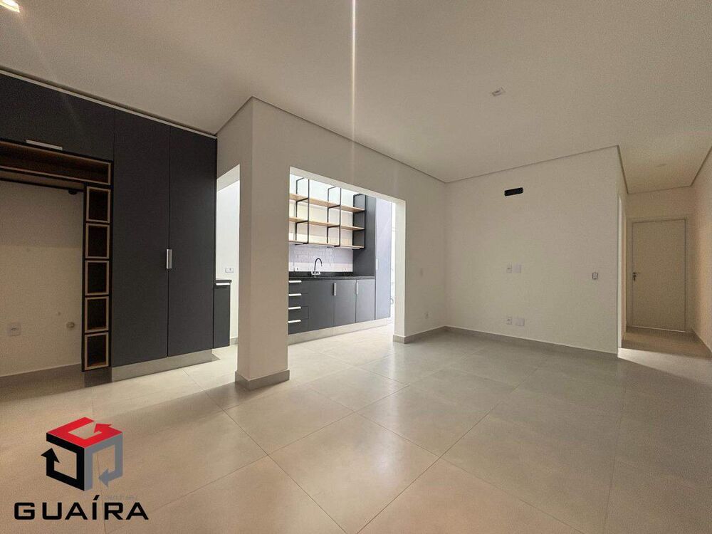 Apartamento à venda com 2 quartos, 62m² - Foto 1