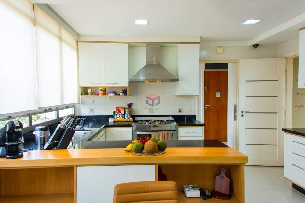 Apartamento à venda com 3 quartos, 248m² - Foto 5