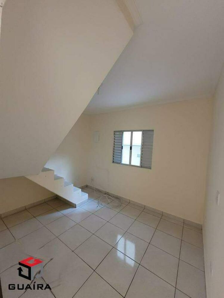 Sobrado para alugar com 2 quartos, 80m² - Foto 3