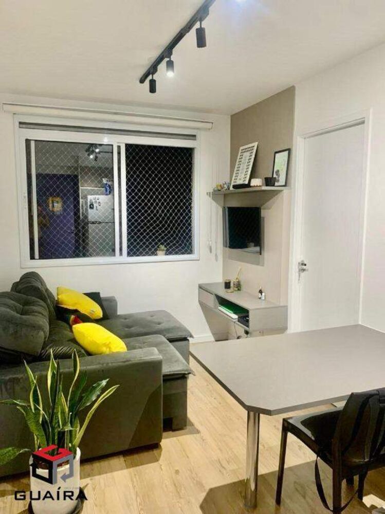 Sobrado à venda com 2 quartos, 110m² - Foto 1