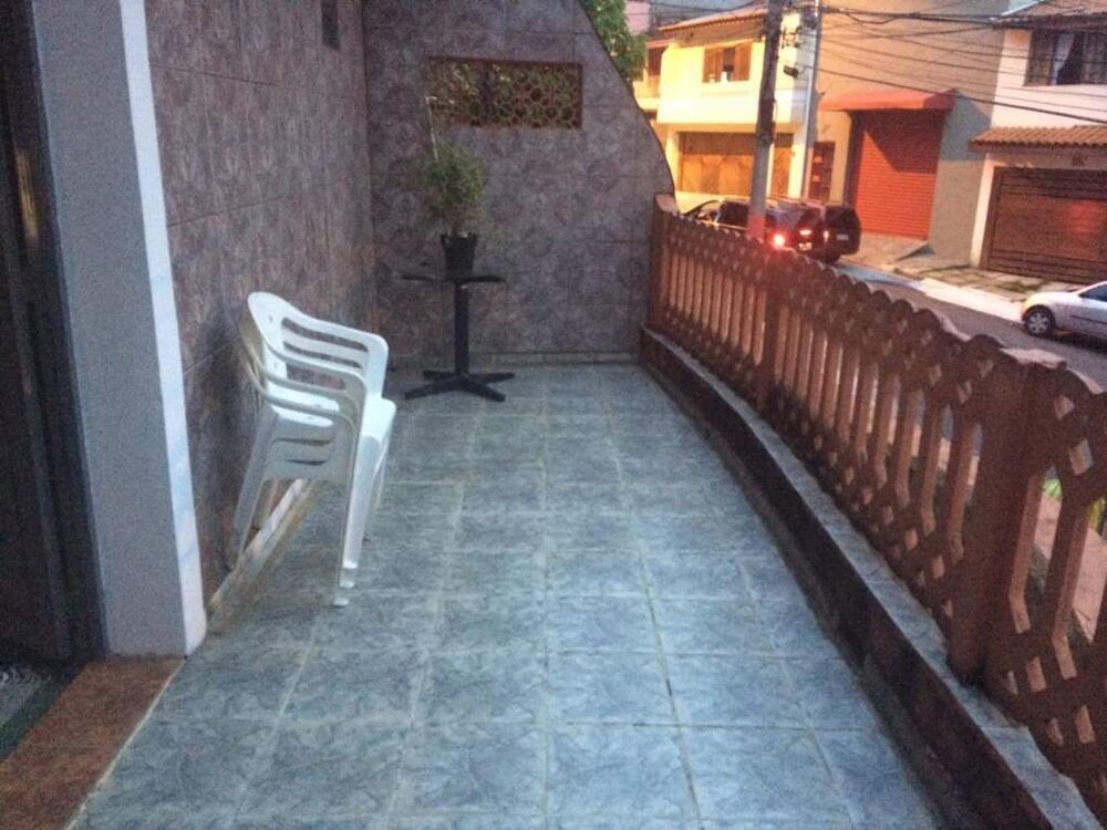 Sobrado à venda com 4 quartos, 300m² - Foto 1