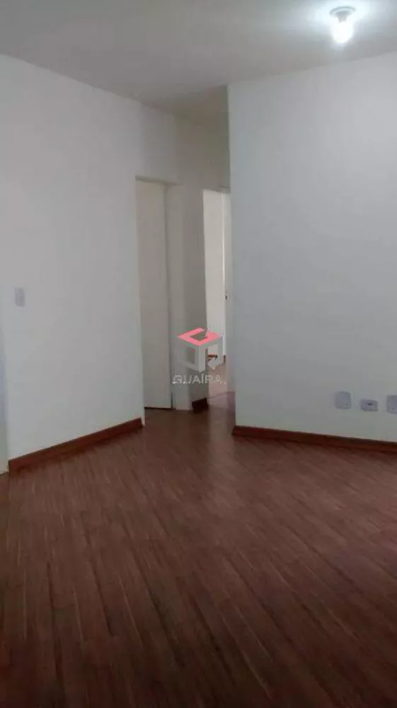 Apartamento à venda com 3 quartos, 70m² - Foto 2