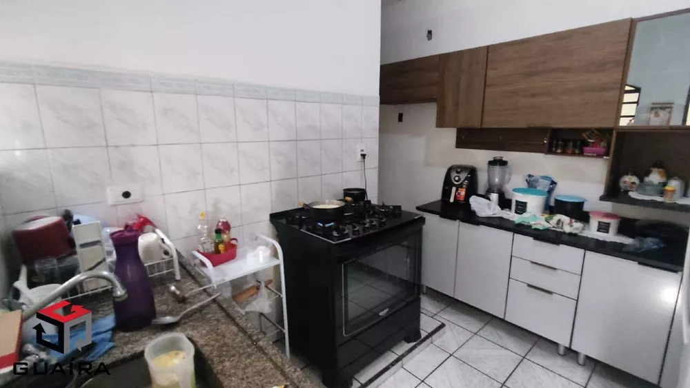 Casa à venda com 3 quartos, 100m² - Foto 4