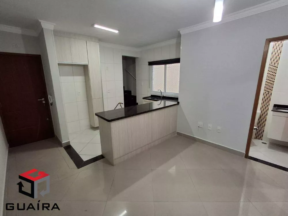 Cobertura à venda com 2 quartos, 72m² - Foto 2