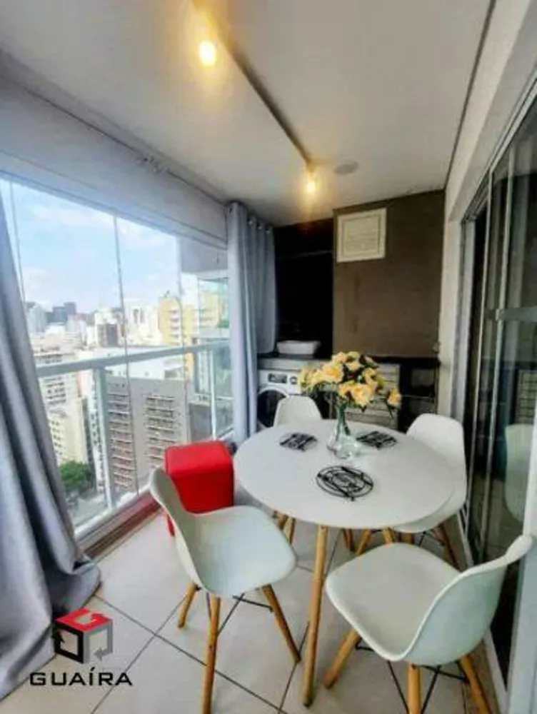 Apartamento à venda com 1 quarto, 35m² - Foto 1