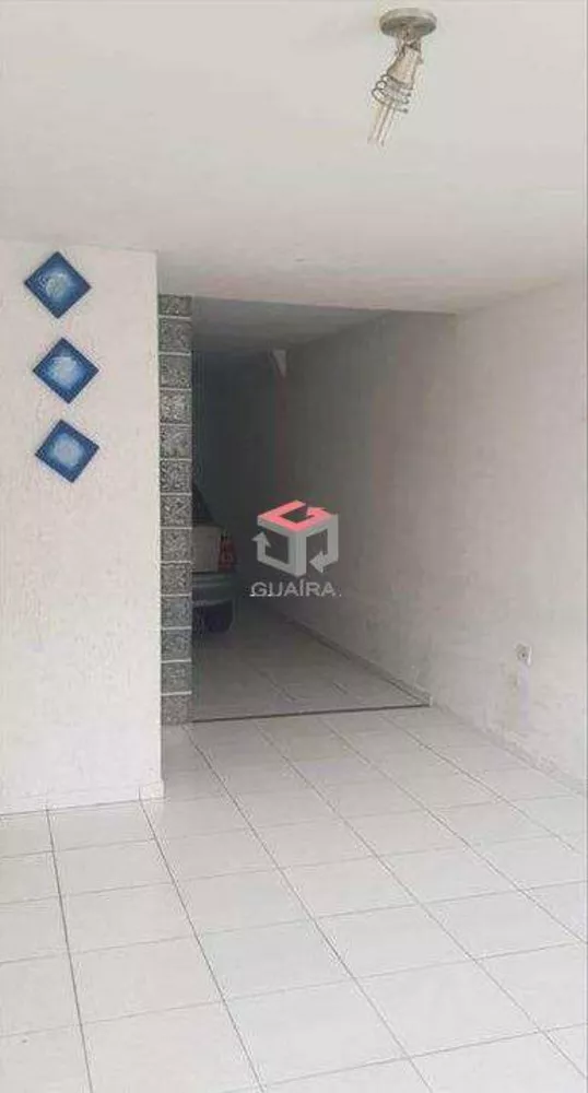 Sobrado à venda com 2 quartos, 212m² - Foto 4