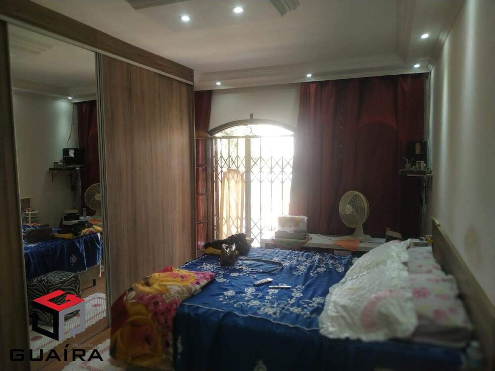 Sobrado à venda com 3 quartos, 180m² - Foto 3