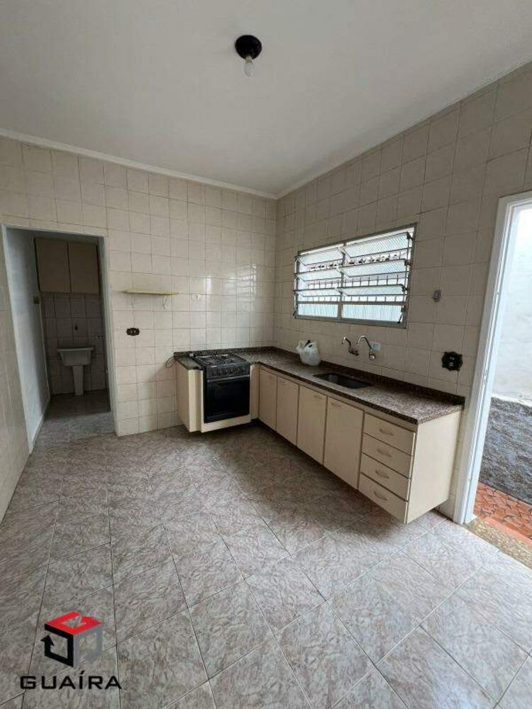 Casa para alugar com 1 quarto, 80m² - Foto 2