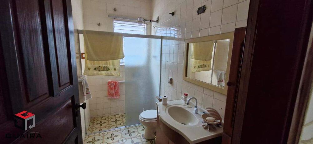Sobrado à venda com 4 quartos, 195m² - Foto 2