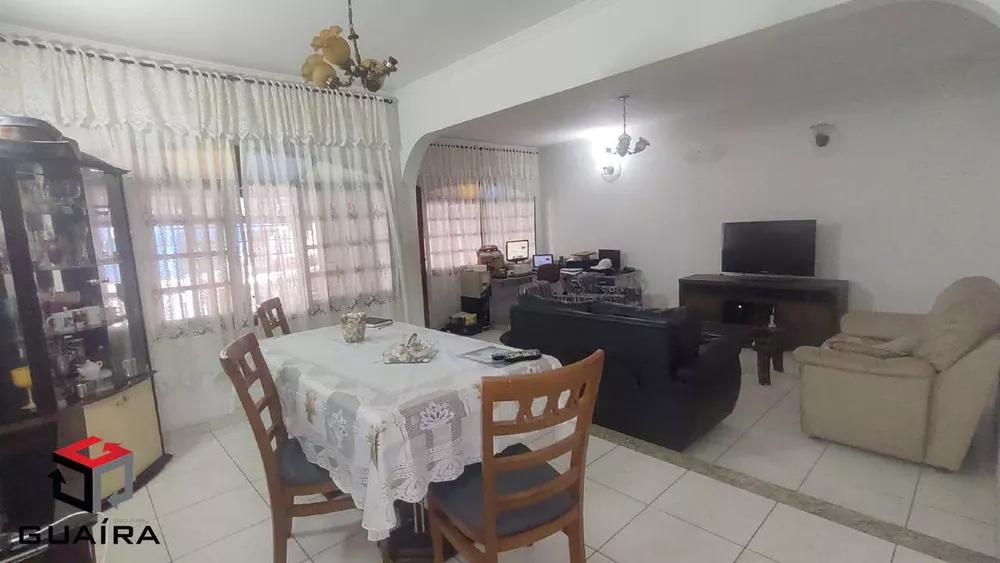 Casa à venda com 2 quartos, 149m² - Foto 2