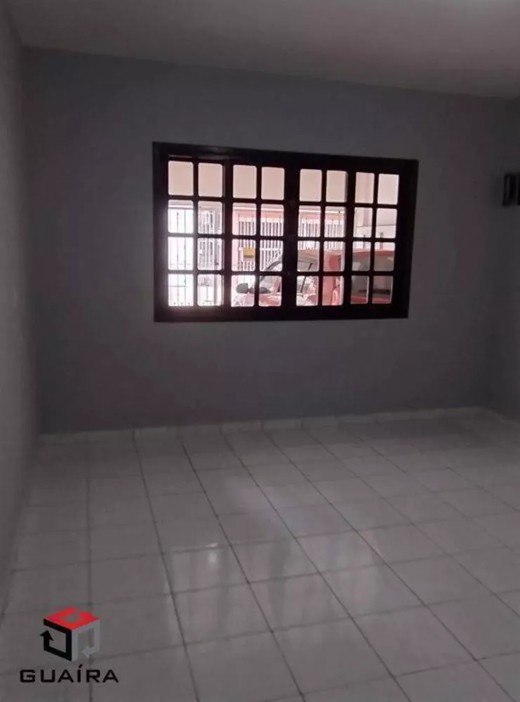 Sobrado à venda com 4 quartos, 219m² - Foto 1