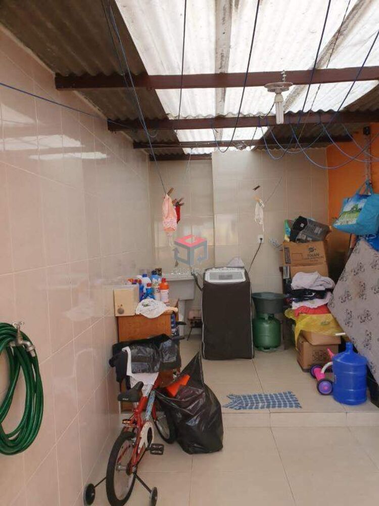 Sobrado à venda com 2 quartos, 254m² - Foto 9