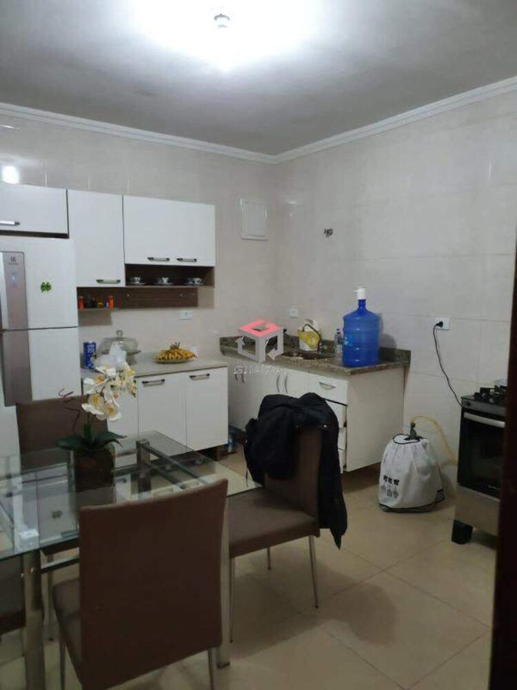 Sobrado à venda com 2 quartos, 254m² - Foto 1