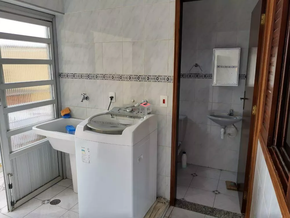 Sobrado à venda com 3 quartos, 267m² - Foto 12