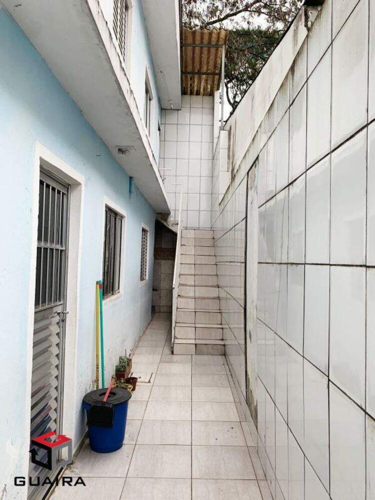 Sobrado à venda com 4 quartos, 250m² - Foto 4