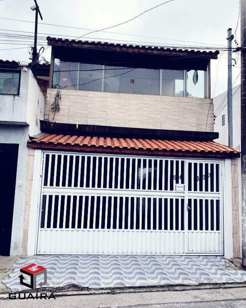 Sobrado à venda com 4 quartos, 250m² - Foto 1