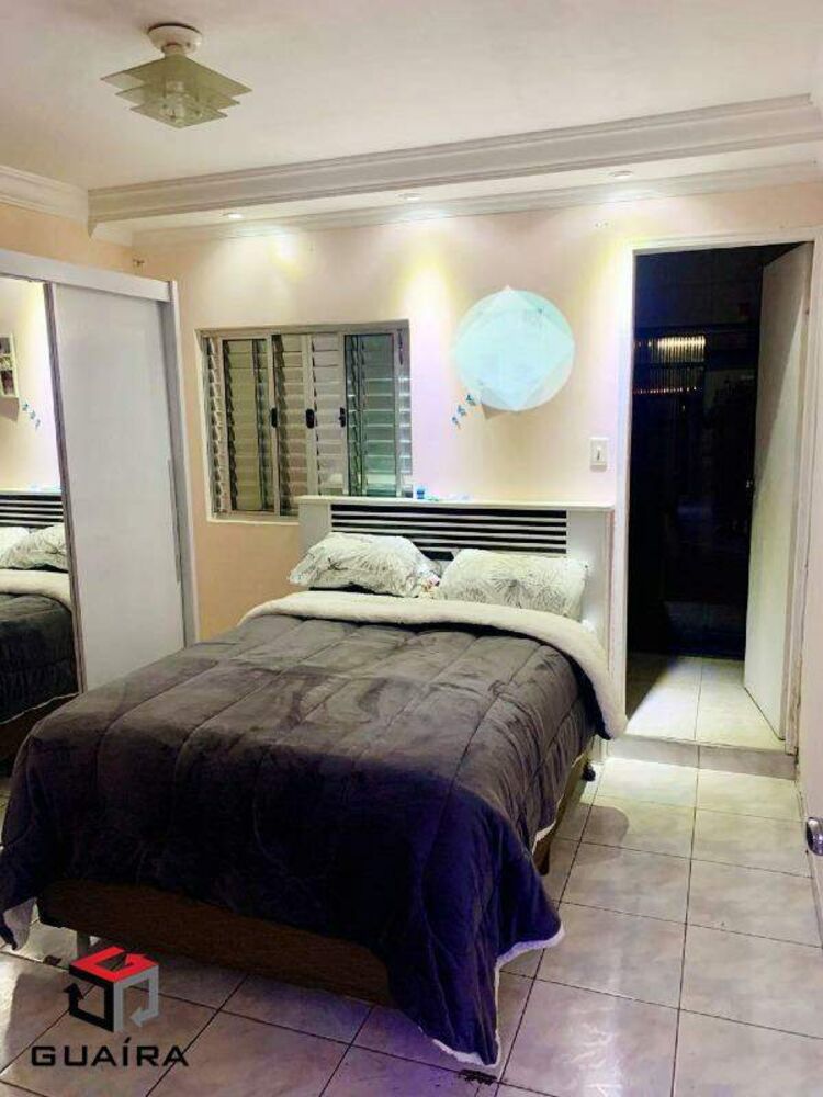 Sobrado à venda com 4 quartos, 250m² - Foto 3