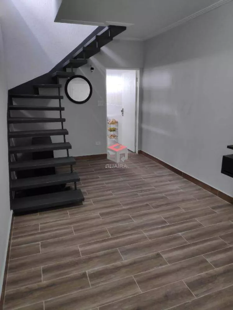 Sobrado à venda com 2 quartos, 103m² - Foto 2