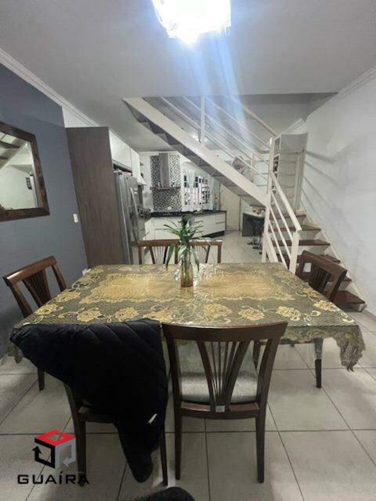 Sobrado à venda com 3 quartos, 170m² - Foto 4